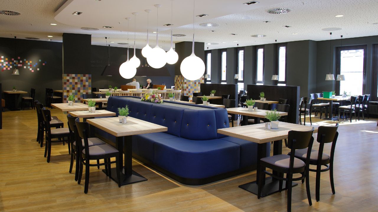Moderne R&auml;ume Gastronomie - Agentur Stahl Paderborn B&uuml;ren