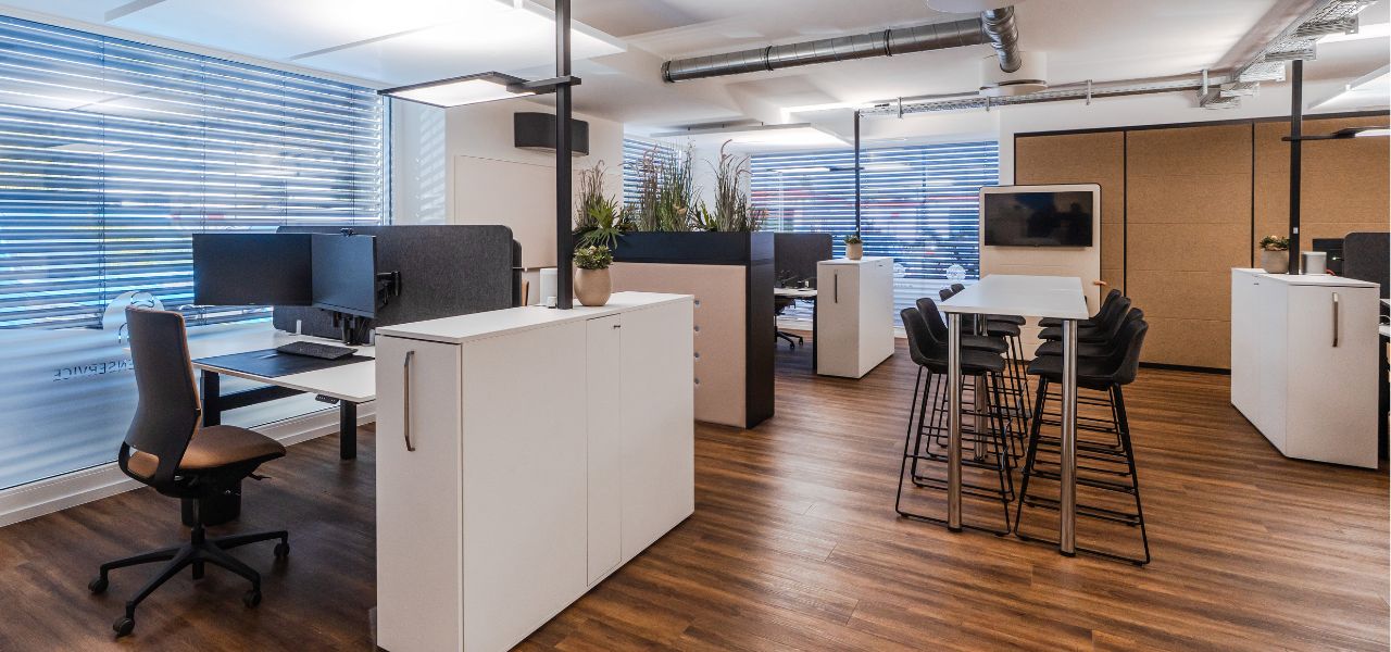 Ruimteakoestiek - vrijstaande elementen - Agentur Stahl Paderborn